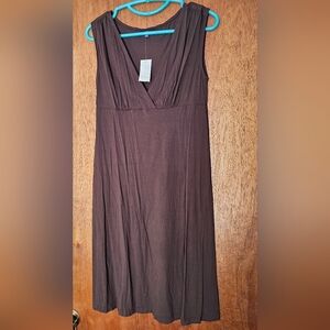 Elegant Brown Sleeveless Dress